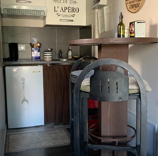 Le 9 Διαμέρισμα Μοντωμπάν