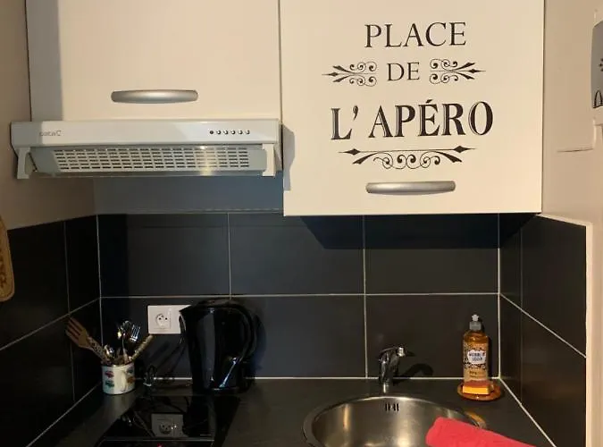 Le 9 Διαμέρισμα